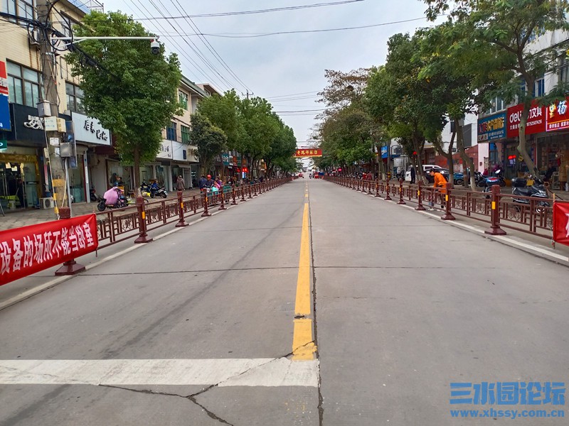 近处的文化中路是三新泰的旧址.jpg